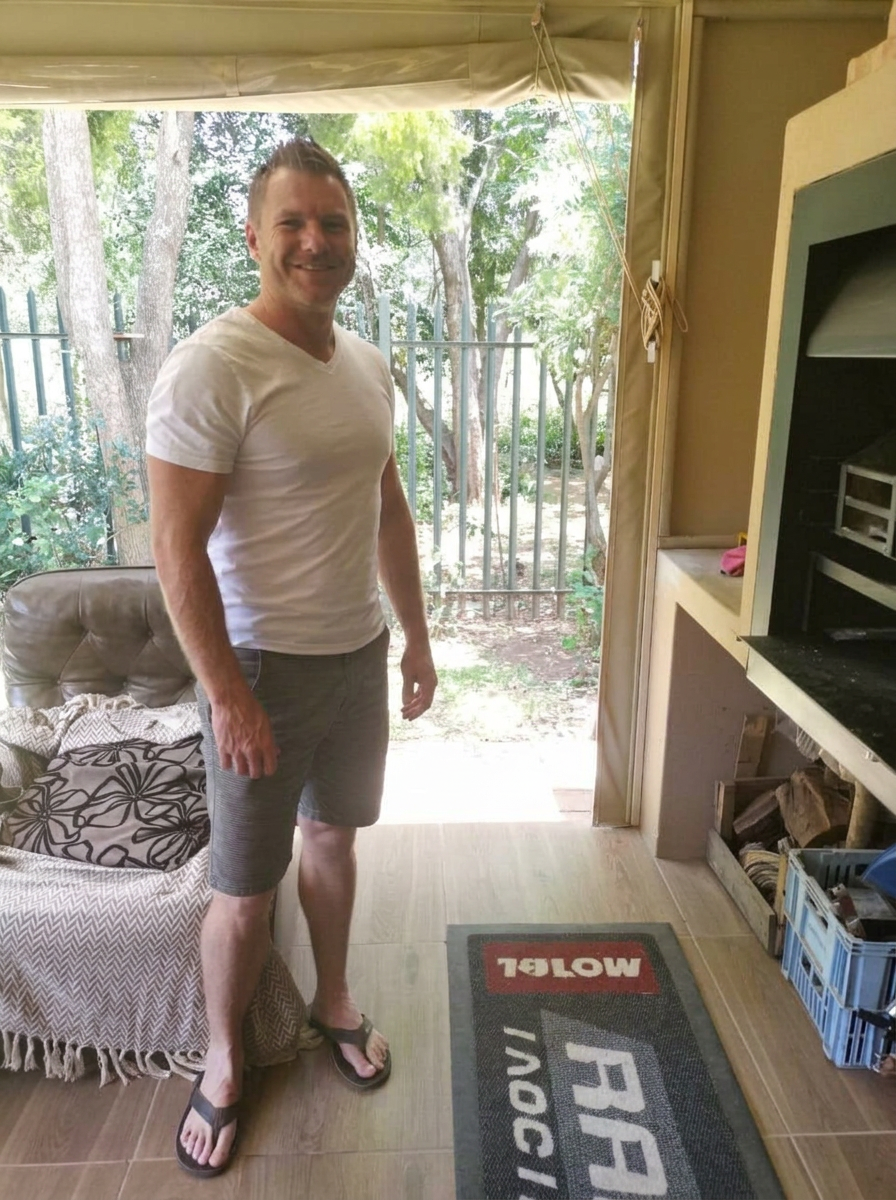 Marcus du Toit — Casual Patio
